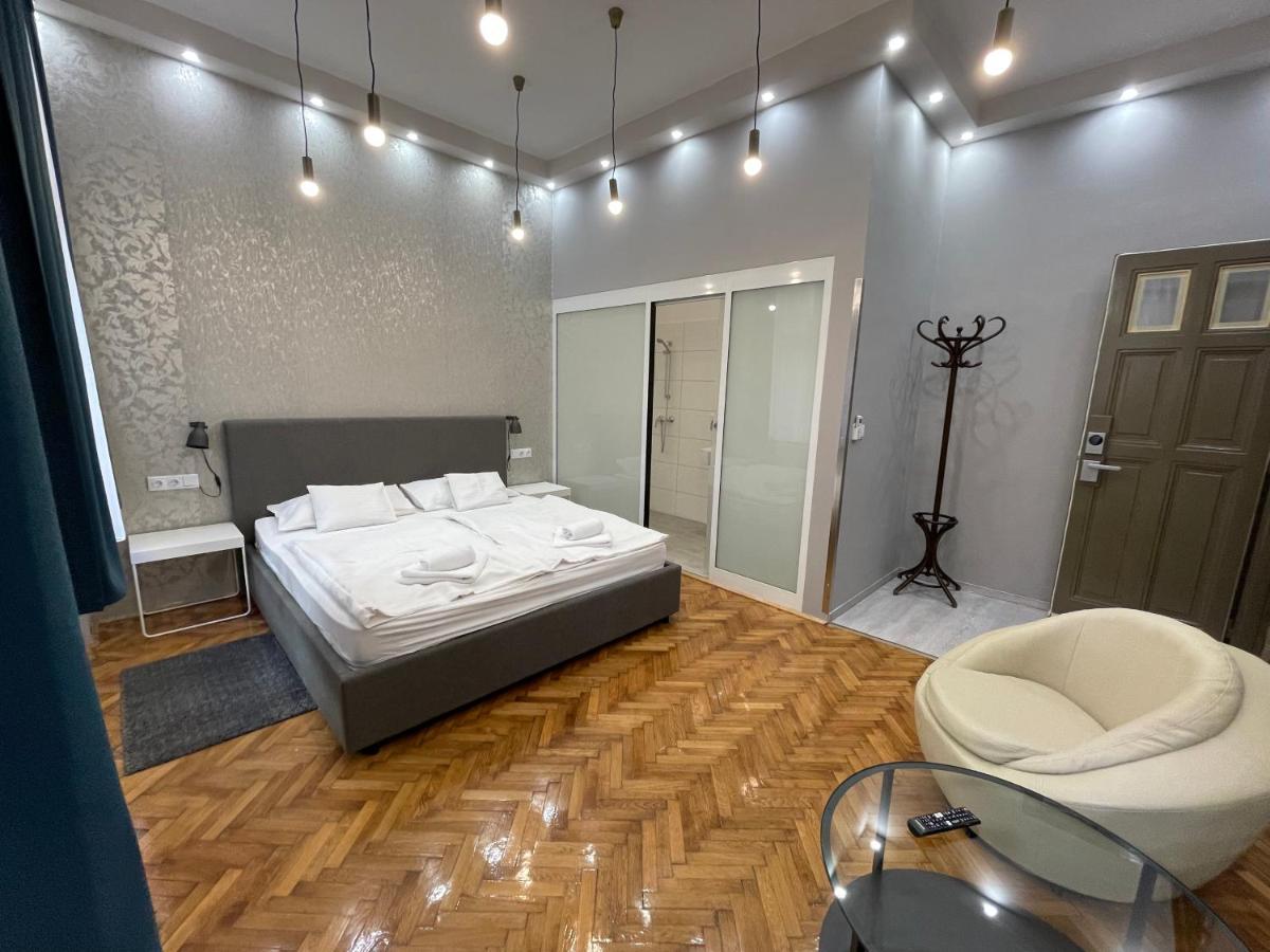 W19 Apartments ميسكولك المظهر الخارجي الصورة