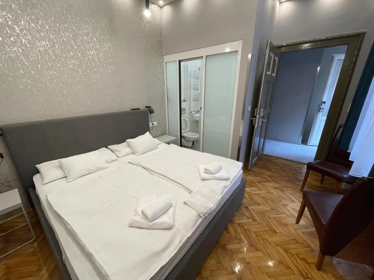 W19 Apartments ميسكولك المظهر الخارجي الصورة